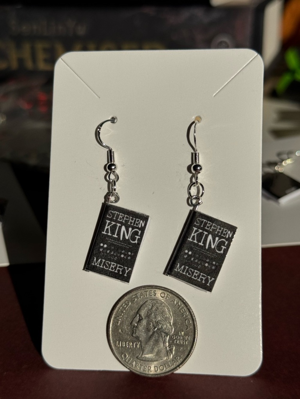 Stephen King 'Misery' Book Cover Dangle Earrings - Black & Silver - Picture 3 of 6